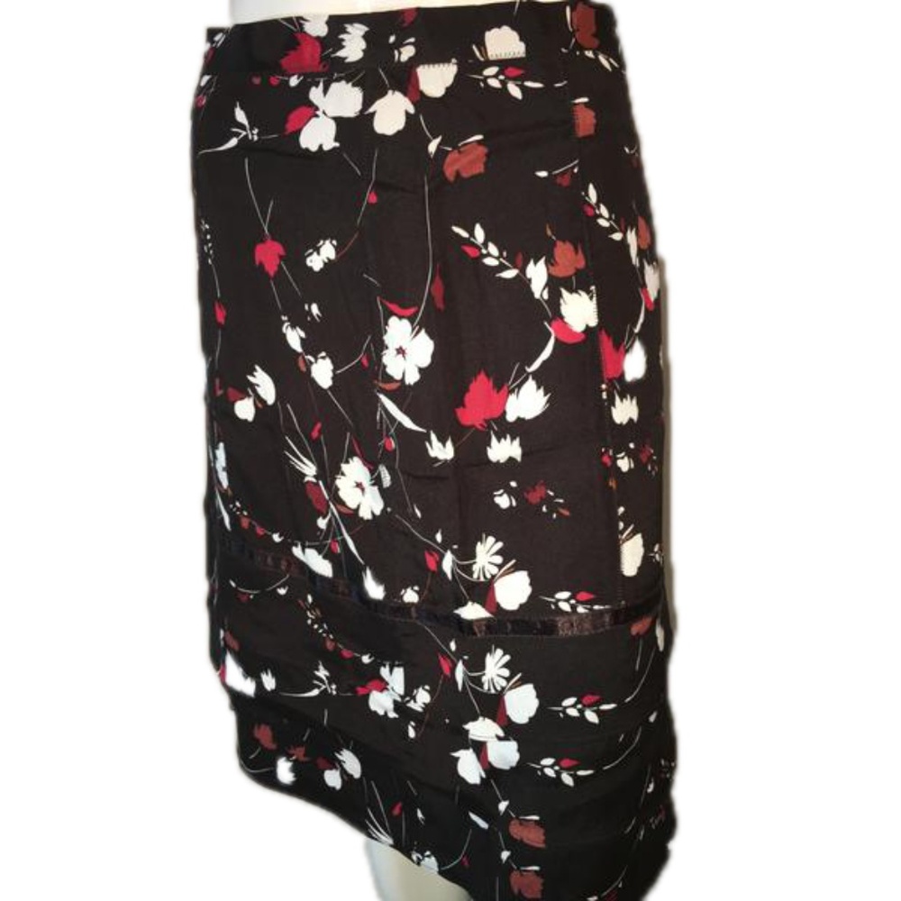 Anne Klein Skirt Floral Size 12 (SKU 00009…